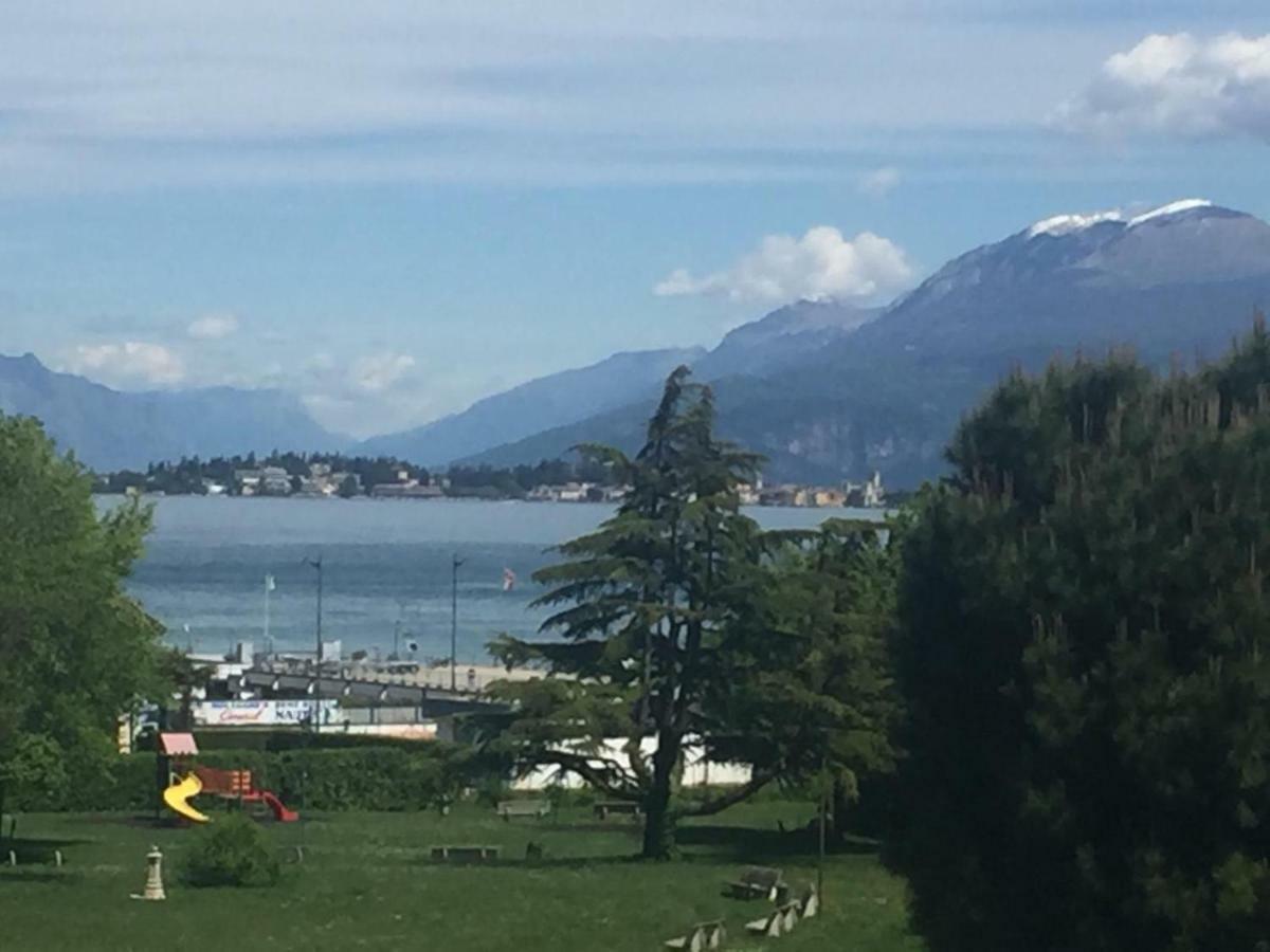 Casa Palazzo Daire Desenzano del Garda Dış mekan fotoğraf