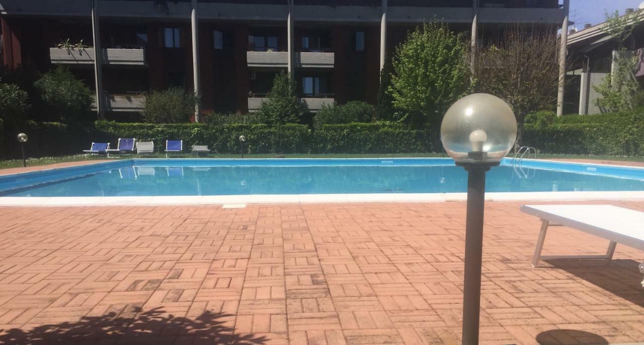 Casa Palazzo Daire Desenzano del Garda Dış mekan fotoğraf
