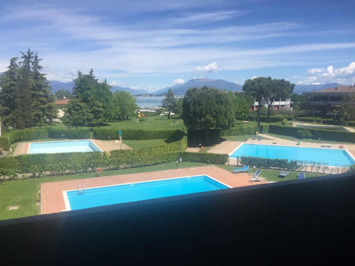 Casa Palazzo Daire Desenzano del Garda Dış mekan fotoğraf