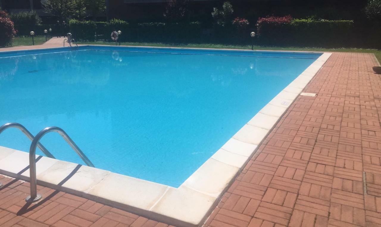 Casa Palazzo Daire Desenzano del Garda Dış mekan fotoğraf